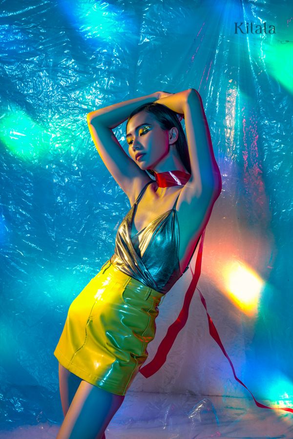 Váy 2 dây ánh bạc